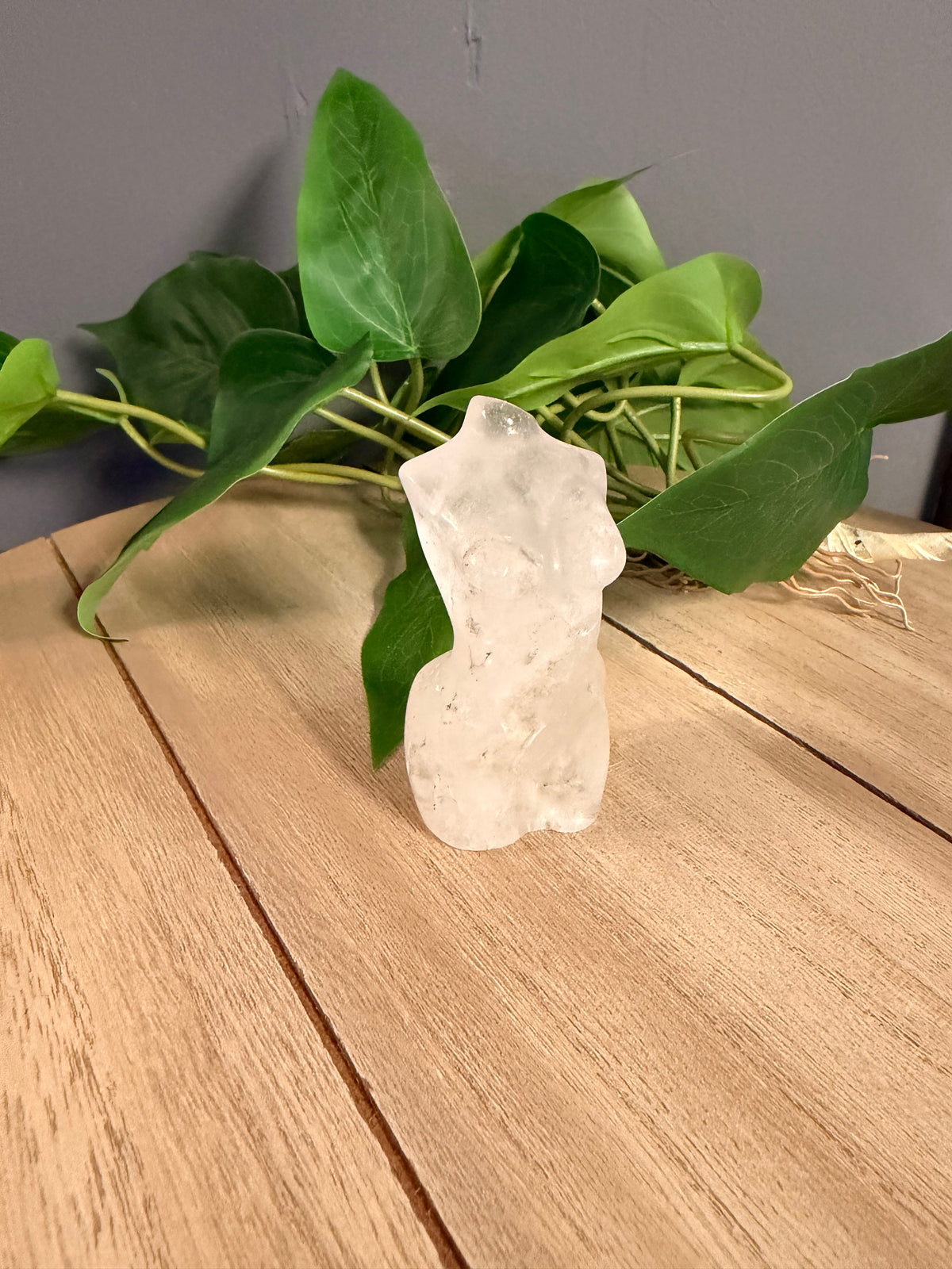 Lady Body Quartz