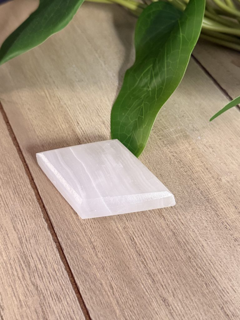 MANGANO CLACITE